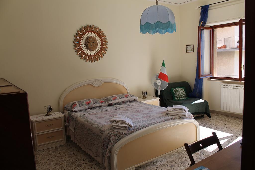 B&B La Contessa Салерно Екстер'єр фото